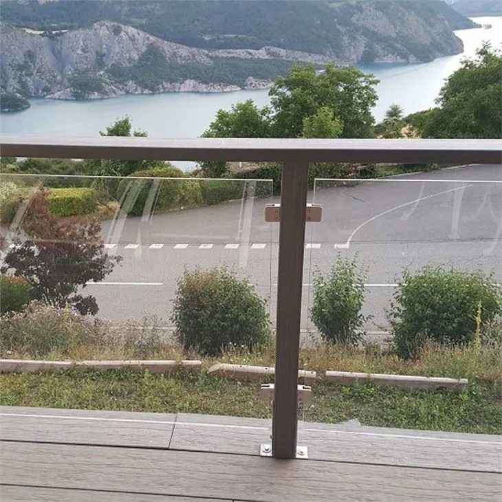 Suya Dayanıklı Plastik Zemin Kaplaması